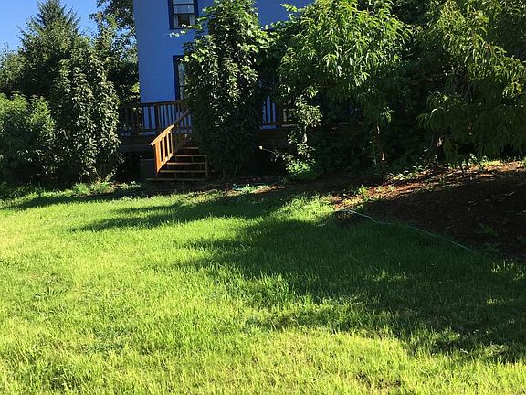 house where studio rents