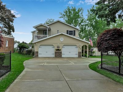 255 Main St, West Seneca, NY, 14224