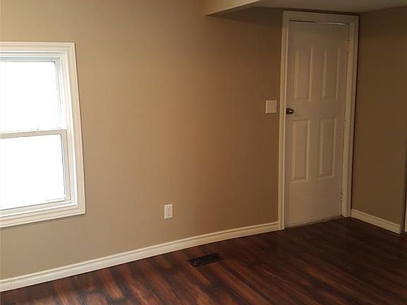 4th image of 1756 Drouillard Rd #4