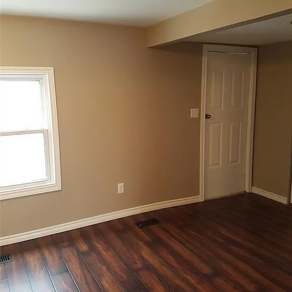 1756 Drouillard Rd #4 — Photo 4