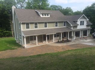 623 Birdsall Dr, Yorktown Heights, NY 10598