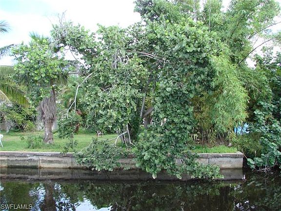 4th image of 27558 Tarpon Way
