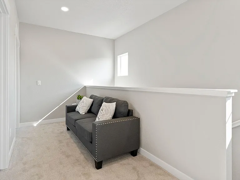 Mangold821 (KC-LN) — Photo 13