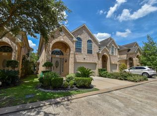 7518 N Linpar Ct, Houston, TX 77040