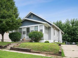 1001 Pleasant View Dr, Des Moines, IA 50315