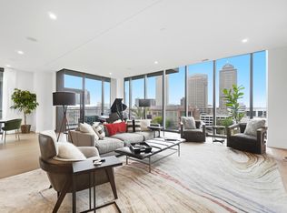 250 Spring St APT 916, Columbus, OH 43215