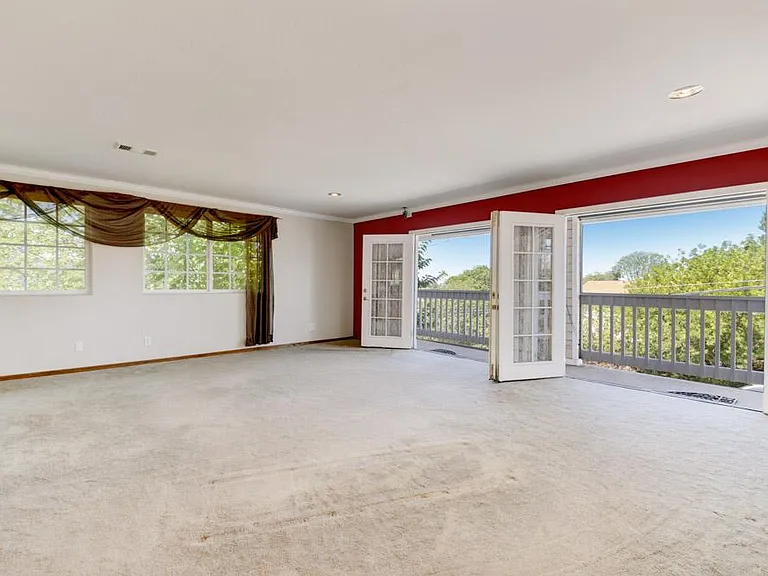 5993 Howell Dr — Photo 13