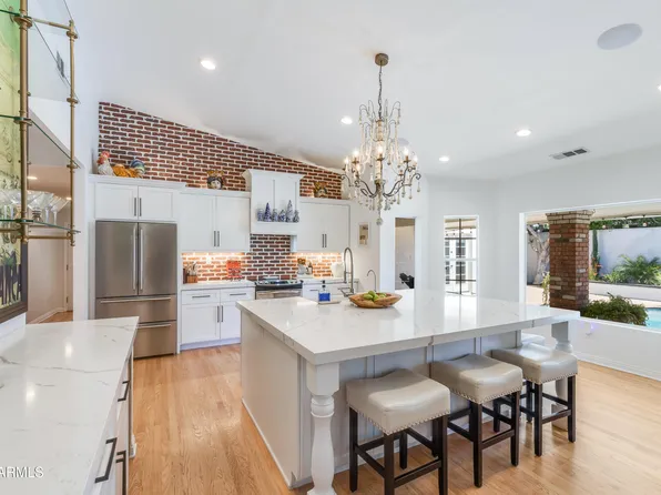 4833 N 38TH Street, Phoenix, AZ 85018