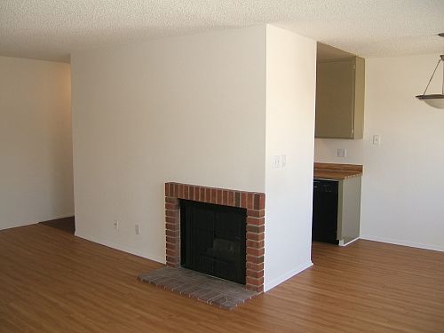 4th image of 3554 Vinton Ave APT 206