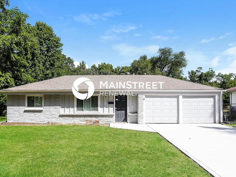 10202 W 88th Ter
