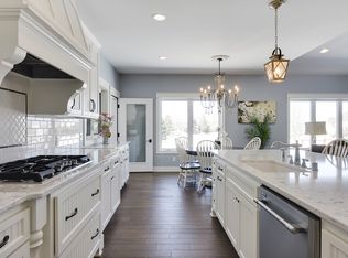 1610 Manchester Pl, Waconia, MN 55387