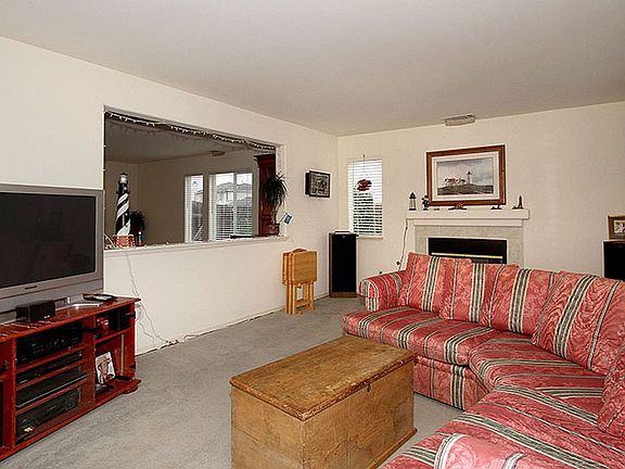 3rd image of 1843 N Melanie Ct