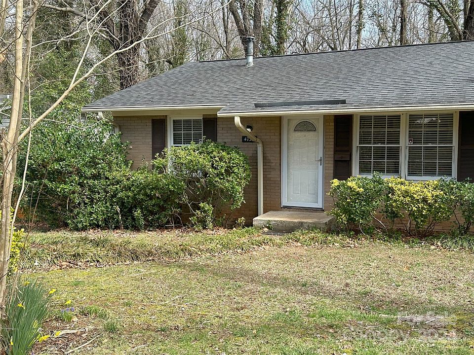 1st image of 4739 Highlake Dr