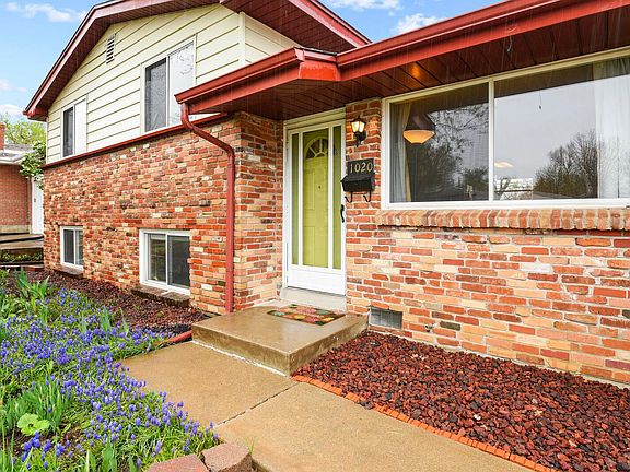 3rd image of 1020 W 7th Avenue Dr
