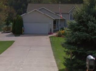 11332 8th Ave NW, Grand Rapids, MI 49534