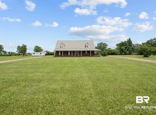 28528 Roserun Rd, Robertsdale, AL 36567
