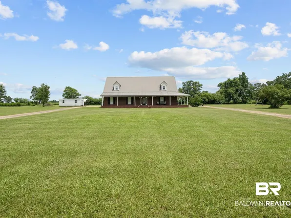 28528 Roserun Rd, Robertsdale, AL 36567