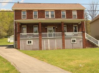 622 Penn High Park Rd, Jeannette, PA 15644