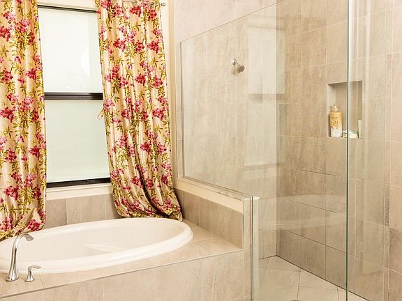 20230620184349360776000000-o