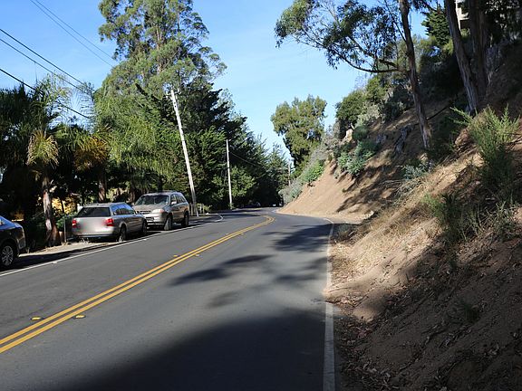 5th image of 7545 Skyline Blvd