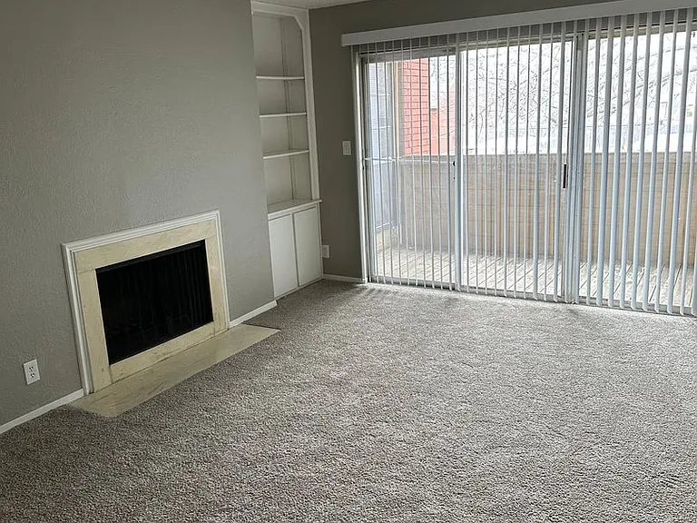 The Lewiston Apartments — Photo 14