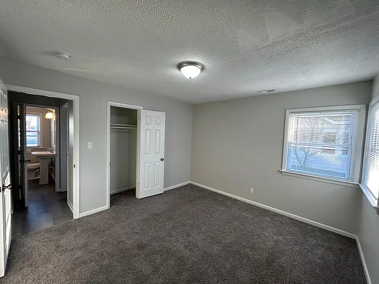 1203 N Mallory St — Photo 9