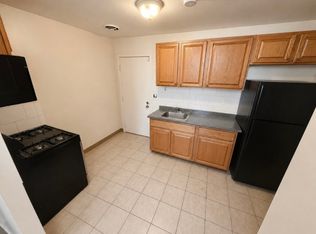 2035 N 15th St Floor 1, Philadelphia, PA 19121