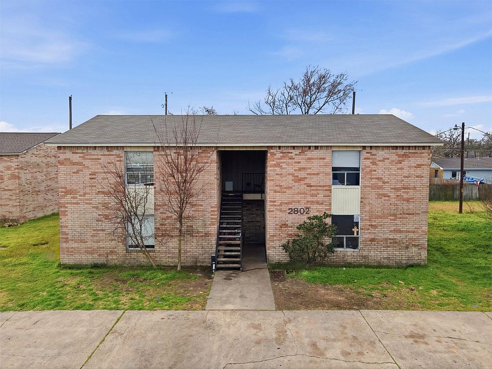 1st image of 2802 Cypress Bend Cir