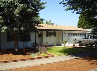 530 53rd St, Springfield, OR 97478