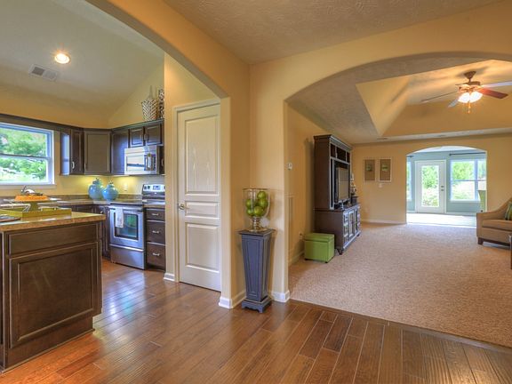 The Charleston Foyer This is a model representation, not the actual home