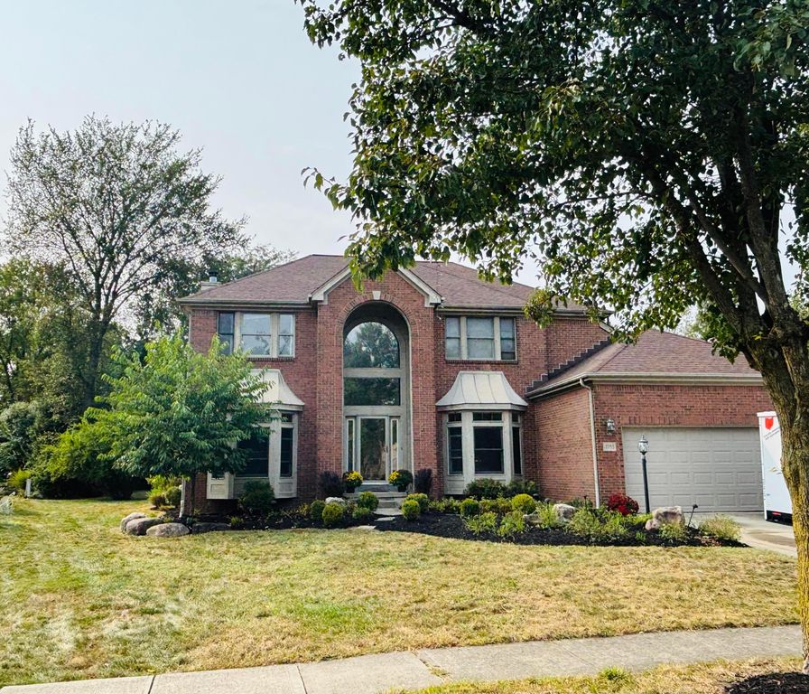 Real estate listing image