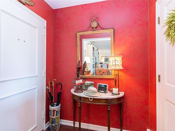 3rd image of 310 W 49th St APT 1007