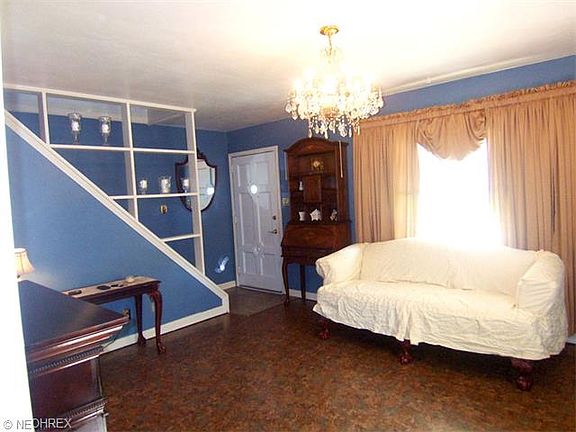 3rd image of 1513 Myrtle Ave