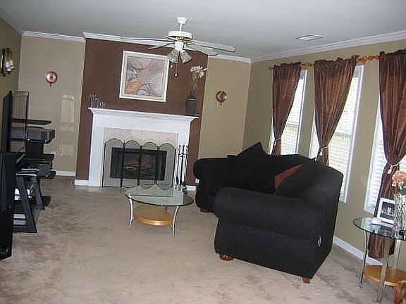 5th image of 813 Langley View Ct