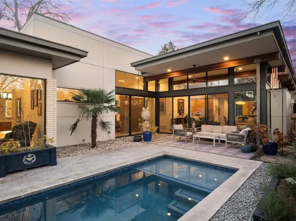 8626 Diceman Dr, Dallas, TX 75218