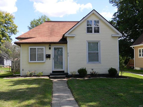 2nd image of 612 Sherman Ave