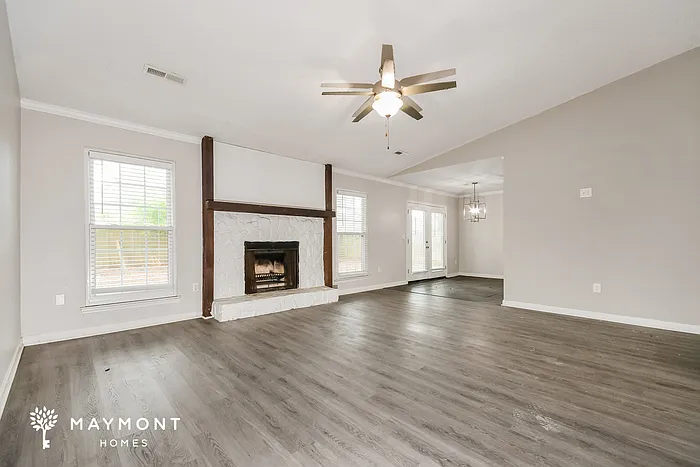 98 Peppertree Ln — Photo 4