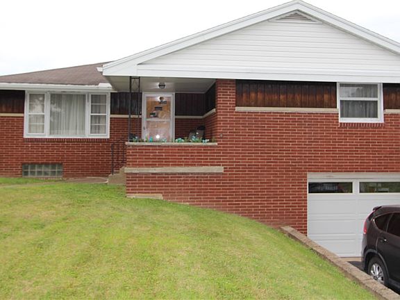2nd image of 541 Thomas Richard Ln