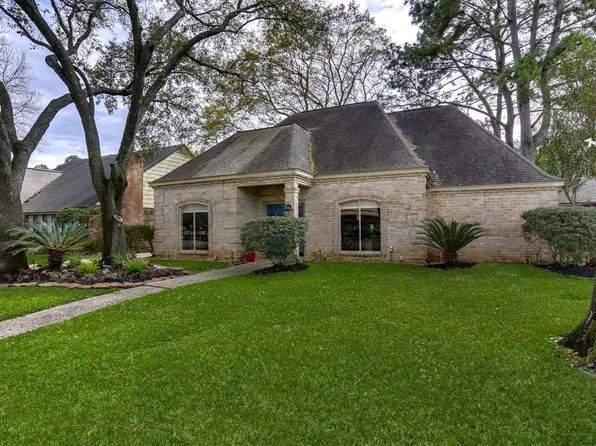 9123 Herts Rd, Spring, TX 77379