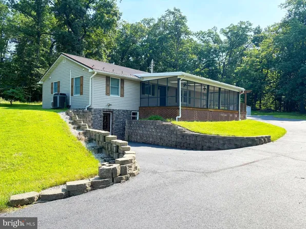 2080 Pumping Station Rd, Fairfield, PA 17320