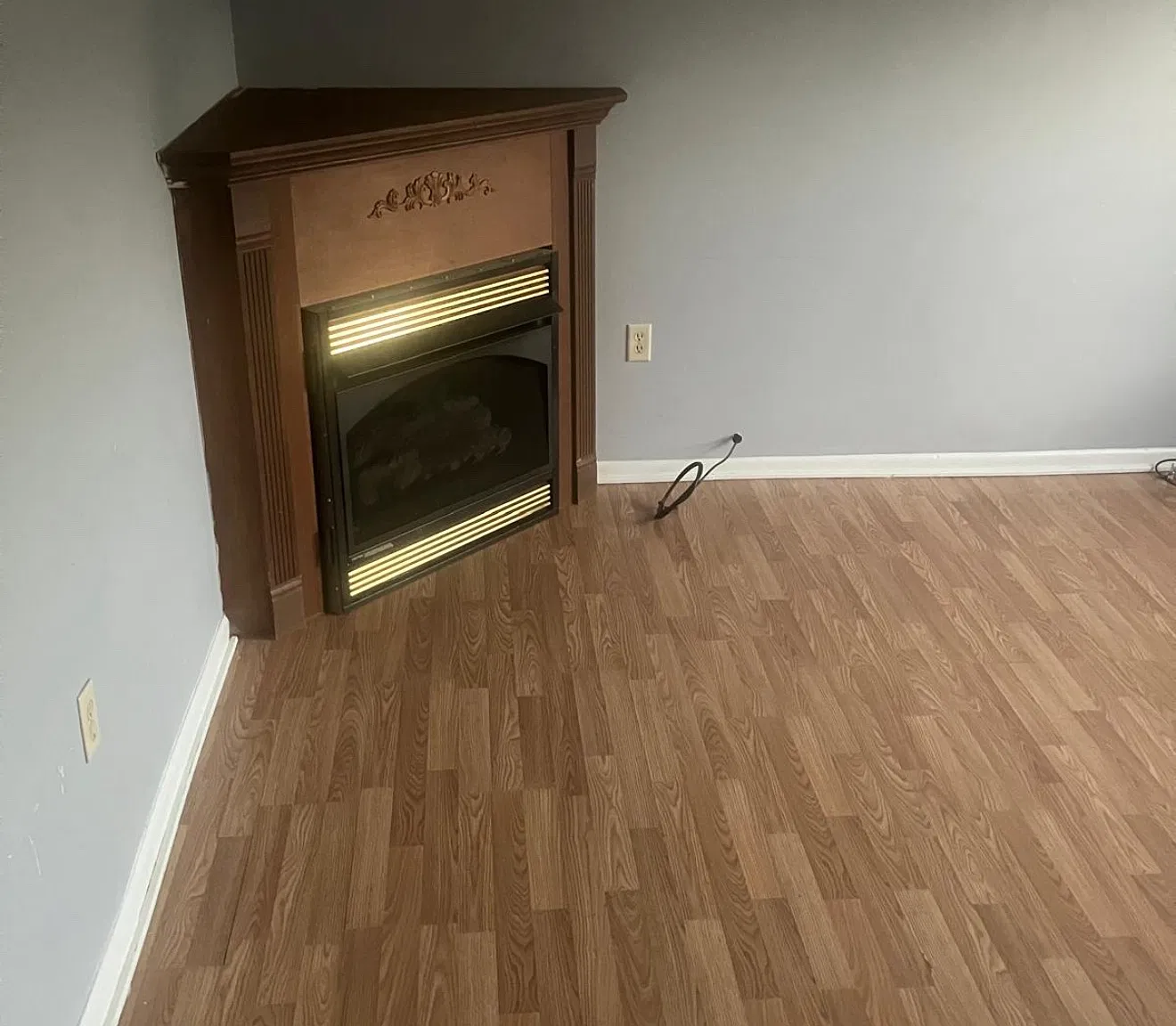 2 bed, 990 sqft, $1,200 — Photo 4