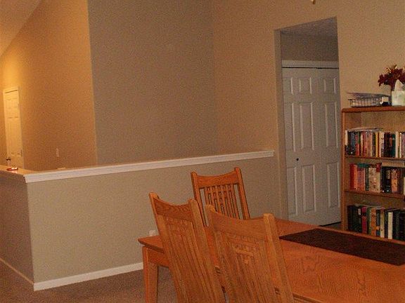 4th image of 708 Castle Pine Dr