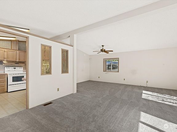 5th image of 15030 SE 275th Way #142