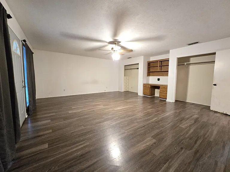 1514 State Highway 155 N — Photo 19