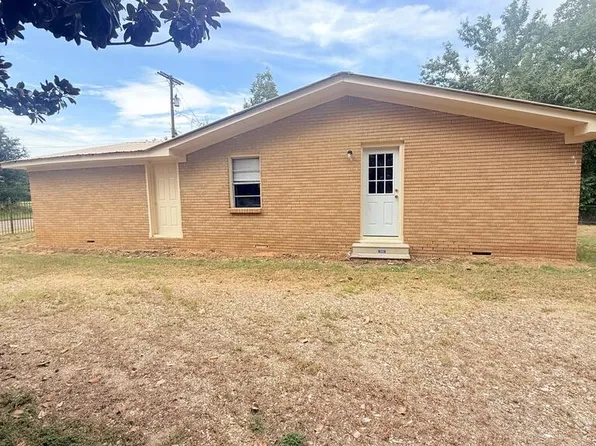 3811 Buchanan Loop Rd, Texarkana, TX 75501