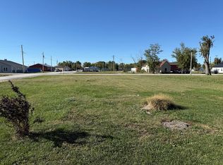 501 1st St, Baring, MO 63531