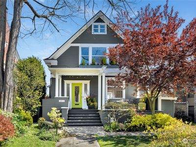 2812 10th Avenue E, Seattle, WA, 98102