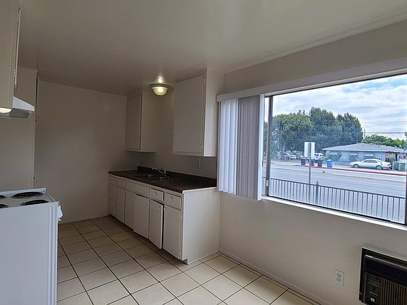 4th image of 3845 Rosemead Blvd APT 6