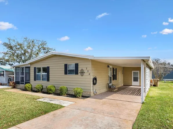724 Royal Palm Ave, Lady Lake, FL 32159