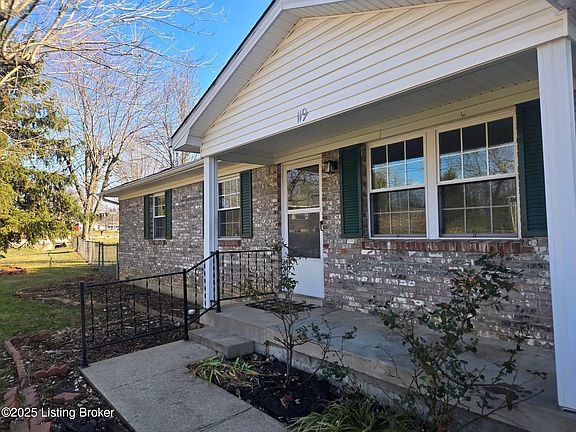 4th image of 119 Norwood Dr